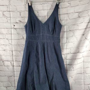 Jones New York sport petite mid denim skirt size 4p